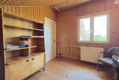 Casa Individuala - 10 Camere - Teren 990 MP - 288 MP utili - Gradina & Anexe - 19