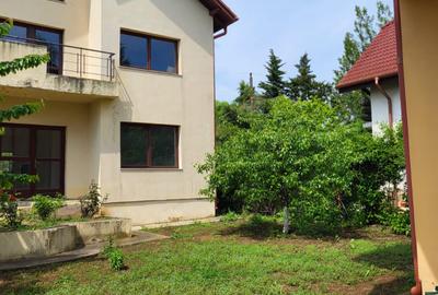 Ansamblu boutique cu 3 vile – libertate, spațiu și natură în Snagov - 12