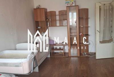 Apartament cu 3 camere decomandat, mobilat în Central