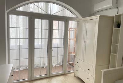 Garsonieră ultracentral- Romana/ Universității- confort 1 - 2