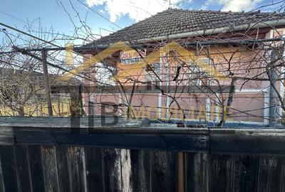 Casa de vanzare 4 camere, 2240mp teren, Zona Raciu - 12