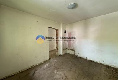 Casă + teren de vânzare Piatra Neamț – strada Stefan cel Mare - 8