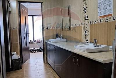 Spațiu comercial de vanzare in Floresti - 12