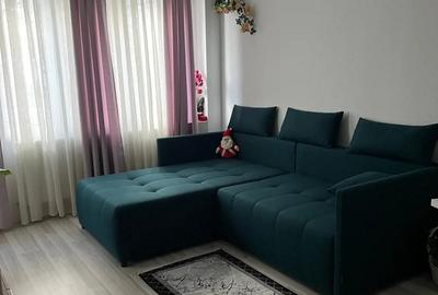 Apartament cu 2 camere decomandat, mobilat în Titan