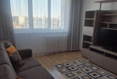 Apartament cu 2 camere semidecomandat, mobilat în Titan