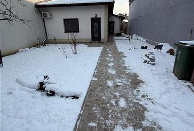 Vanzare casa 3 camere, 2 bai, curte 300 mp, Parc Bazilescu, renovata integral - 3