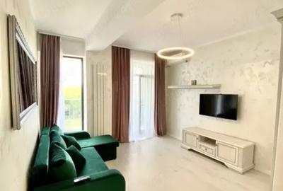 Apartament cu 2 camere decomandat, mobilat în Central