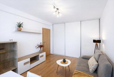 Apartament 2 camere | Decomandat, balcon + parcare –  zona Coresi Mall - 1