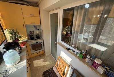 Apartament 2 camere renovat zona Tomis Mall - 9