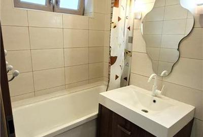 Apartament 2 Camere Podu Ros Complet Renovat Mobilat si Utilat Etaj 1 - 10
