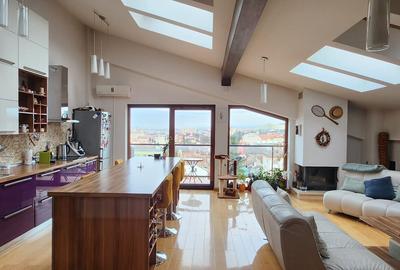 Apartament cu 3 camere decomandat, mobilat în Brașovul Vechi