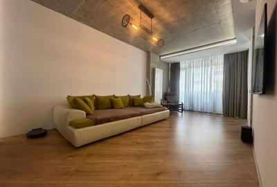 Apartament cu 2 camere decomandat, mobilat în Barbu Văcărescu