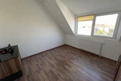 Apartament cu 3 camere Calea Lipovei - 4