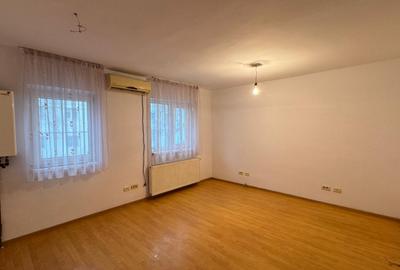 Apartament -2 camere- spatiu comercial LIDL Roman - 1