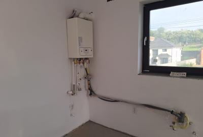 Casa Geamana Bradu Arges - 11