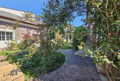 Închiriez vilă spațioasă cu corp secundar – ideal rezidențial sau business - 1