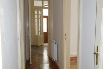 Dorobanti, ASE, parter inalt, vila, decomandat, birouri, media, IT, arhitectura - 3