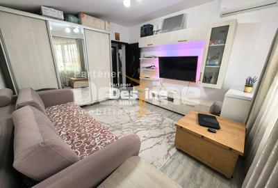 Comision 0% - Apartament 2 camere decomandat 49 mp et. 3 cu balcon și geam baie - 2
