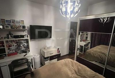 Apartament cu 3 camere decomandat, mobilat în Central