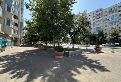 Apartament de vânzare 3 Camere în Apărătorii Patriei – 74 mp - renovat -Metrou - 1