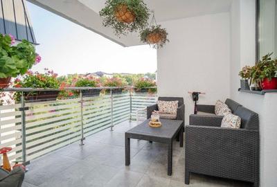 3 camere D- complex Cristal - etaj 3- 100 mp-  Pacurari -Rediu-168000 euro - 2