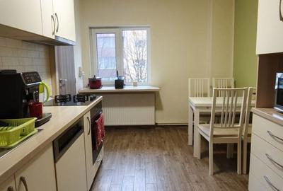 ETAJ 2, ZONA STEAUA , APARTAMENT 4 CAMERE - 8
