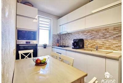 Apartament 2 camere de vanzare, Astra