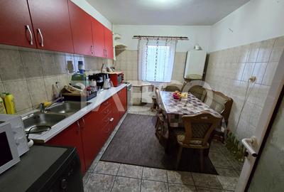 Apartament decomandat de vanzare 3 camere 2 bai pivnita Turnisor Sibiu - 15