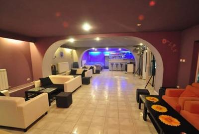 Casă individuală cu 6 camere în Central