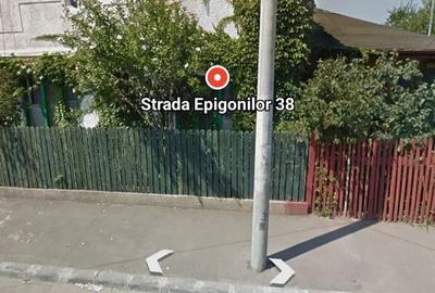 De vanzare teren + casa demolabila, zona Salaj sector 5 - 1