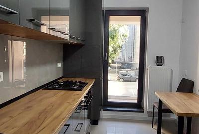 Exigent Plaza Faza 4 langa parcul Liniei, Mall Plaza, Auchan - 1