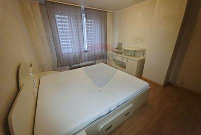 Apartament cu 4 camere de vânzare în zona Calea Romanului - 25