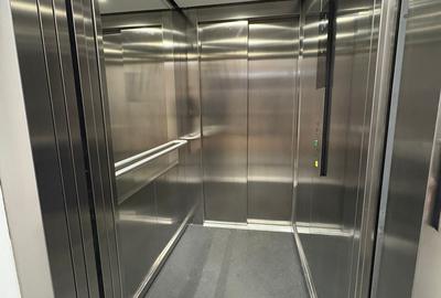 Apartament Exclusivist De 2 Camere - Sector 1-Loc De Parcare-Metrou Straulesti - 11
