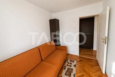 Apartament renovat de vanzare 3 camere balcon pivnita Mihai Viteazul - 7