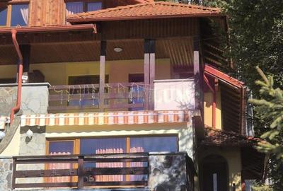 Vila duplex de vanzare cu 4 camere in Azuga - 2