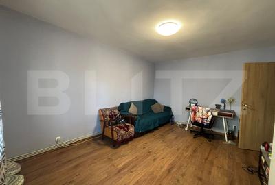 Apartament 4 camere, etaj intermediar, decomandat, 79 mp, zona Galata - 2