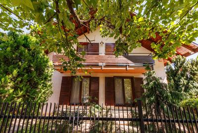 Locuiește lângă pădure, dar cu toate facilitățile la îndemână - 27