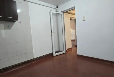 Vânzare apartament 3 camere , parter, micro 5 Târgoviște - 11