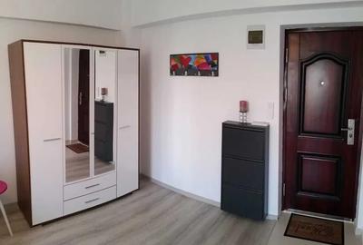 Apartament 1 camera, decomandat, etaj 2/3, zona Centru -  Palas Campus - 3