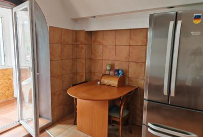 Apartament 2 camere liber la vanzare zona Colinei - 7