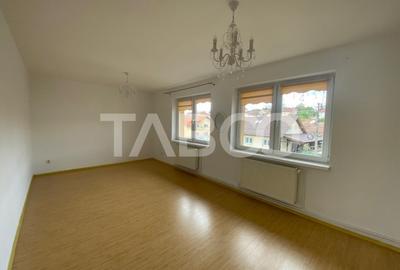 Spatiu birouri 80 mpu 2 camere loc de parcare cartier Strand Sibiu - 7