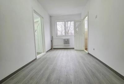 Apartament cu 2 camere semidecomandat în Tătărași
