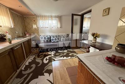 Casă 300 mp utili | 500 mp teren | 2 intrări - 4