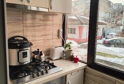 Închiriez apartament cu două camere, mobilat și utilat,loc de parcare - 3