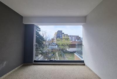 Apartament 3 camere in ansamblu nou/ 92 mp+ terasa 29mp/ Comision 0% - 14