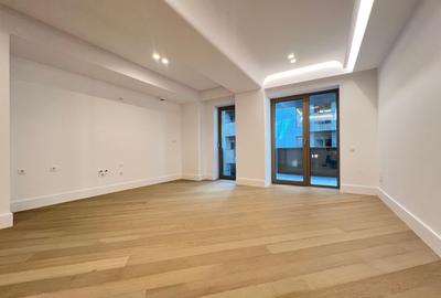 Apartament cu 3 camere semidecomandat în Iancu Nicolae