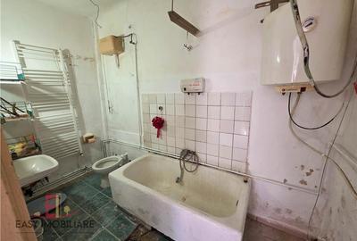 Casa de vanzare, Central, 65mp,  Zona 0, curte, Targu Mures - 5
