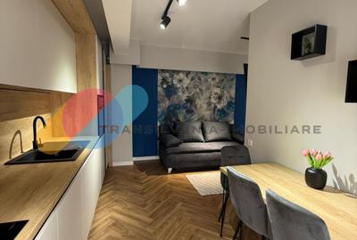 Apartament cu 3 camere semidecomandat, mobilat în Florești