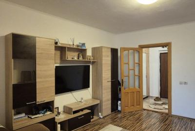 GARSONIERA COCHETA | ETAJ 1 | FAR | MOBILATA - 1