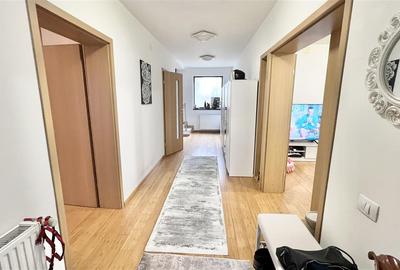 Casa individuala cu 5 camere, 270 mp, Tractorul - zona Coresi - 17